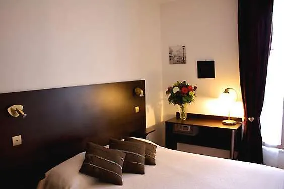 Hotel Le Twelve Parigi