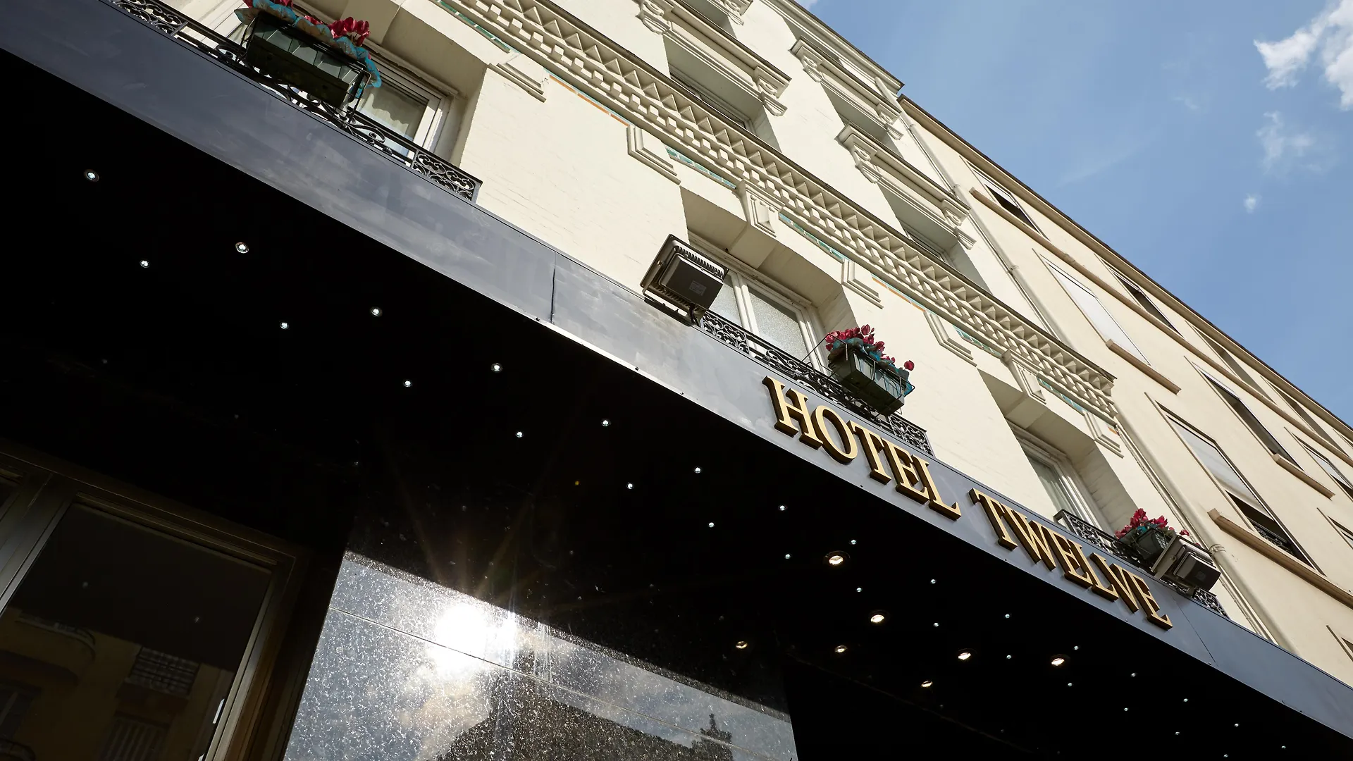 Hotel Le Twelve 3*