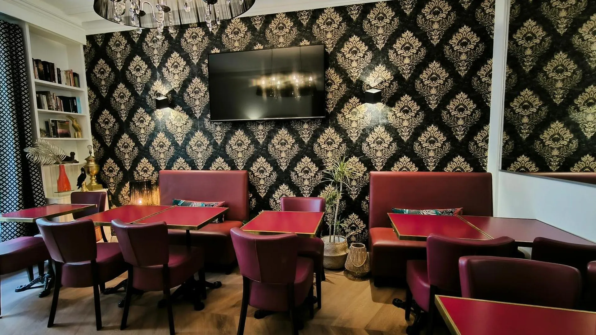 Le Twelve Hotel Parijs