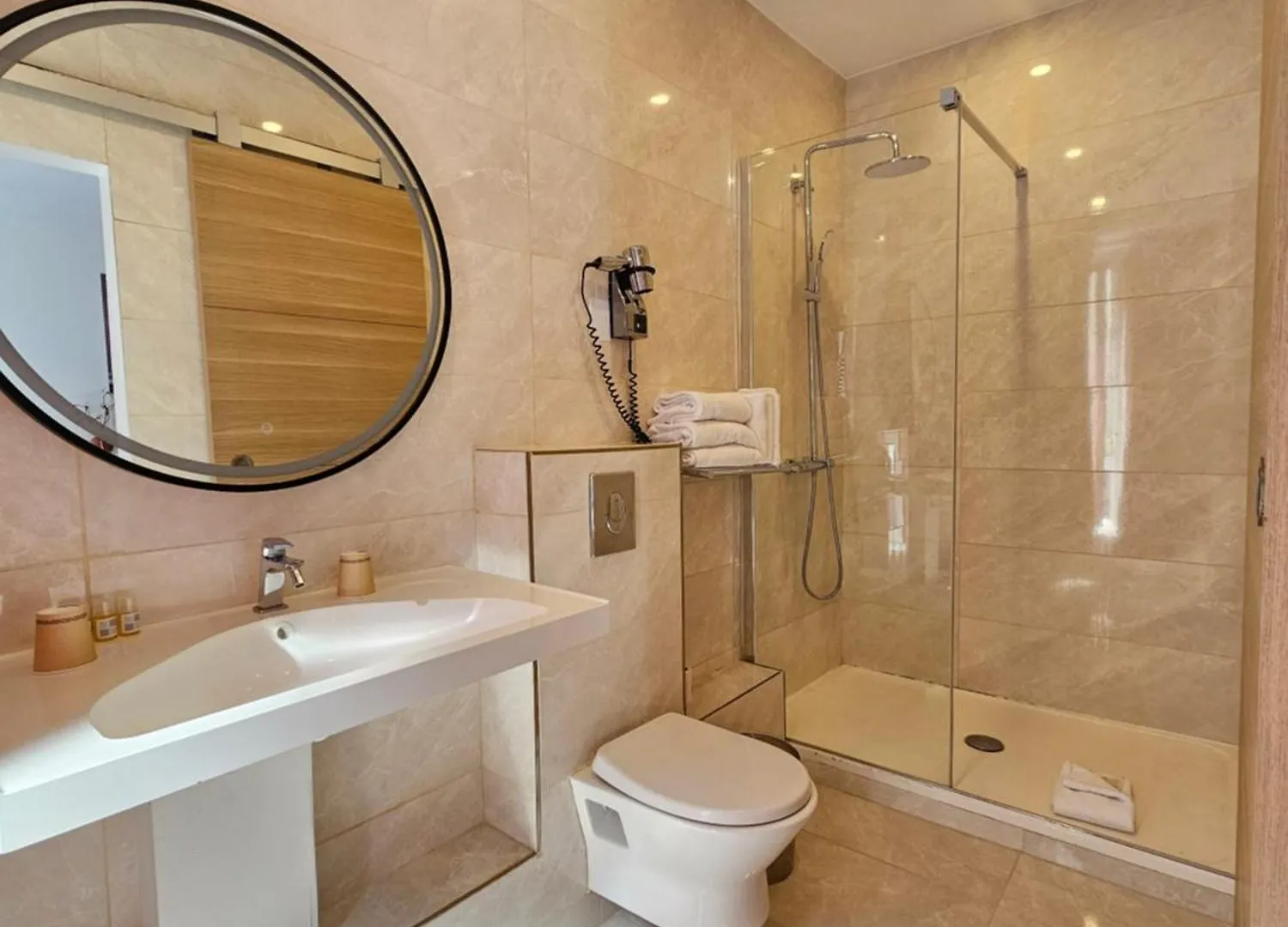 Le Twelve Hotel Parijs